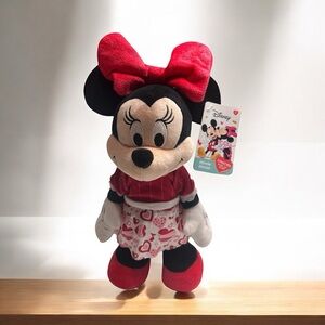 Disney Minnie Mouse Dancing Doll Valentine Hearts Dress New With‎ tags Music